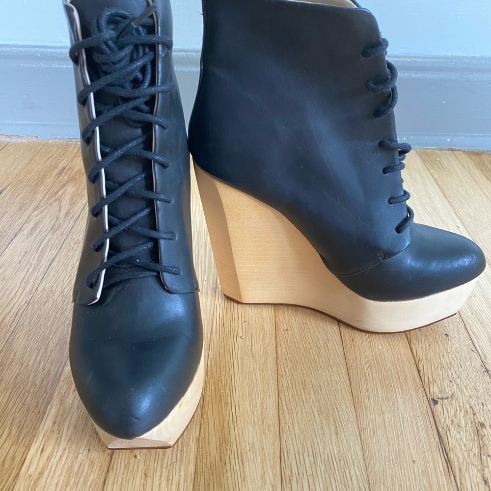 Leather & Wood Black Boots